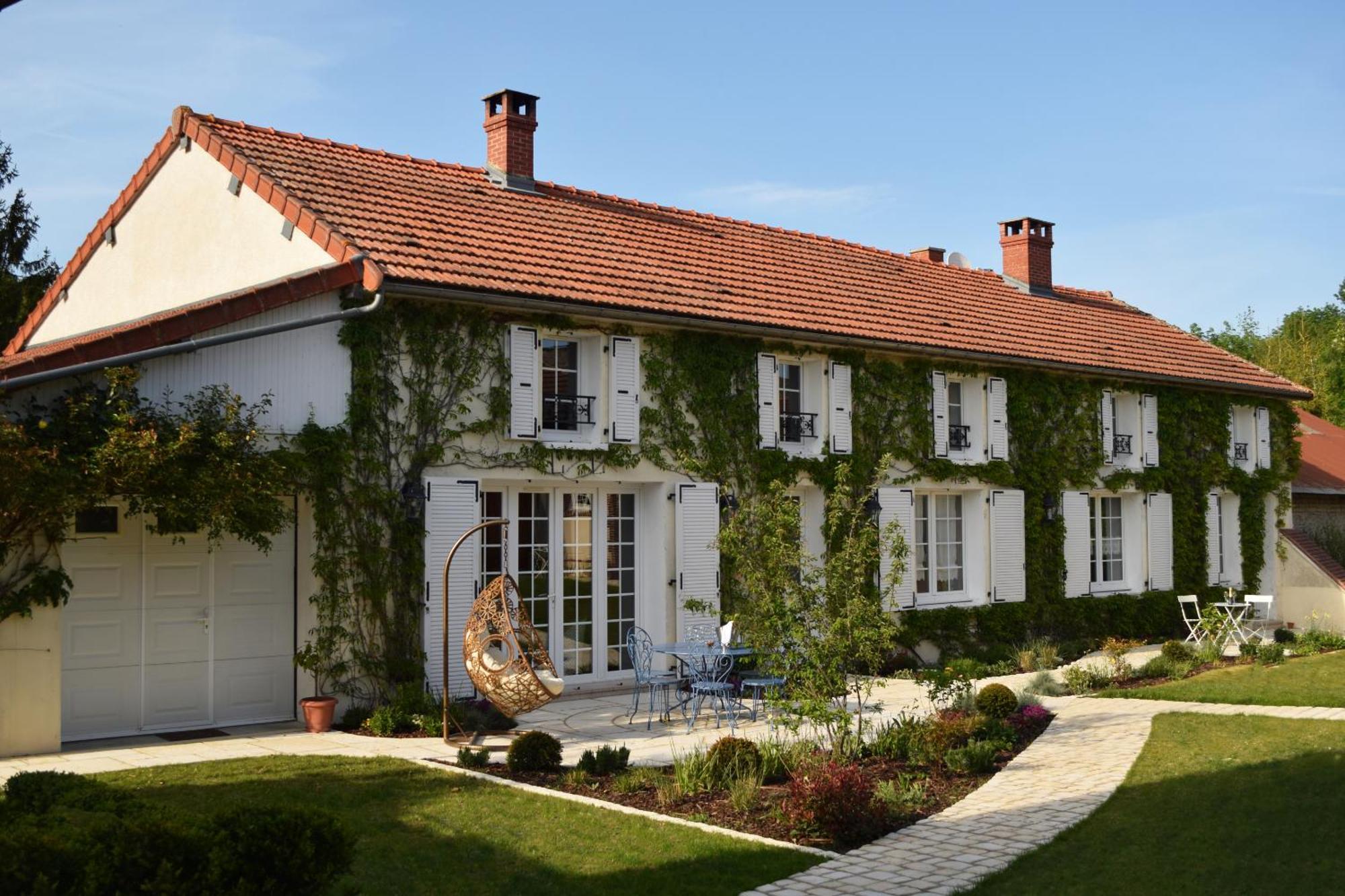 โอ เพร ดู มูแล็ง Bed & Breakfast Clamanges ภายนอก รูปภาพ