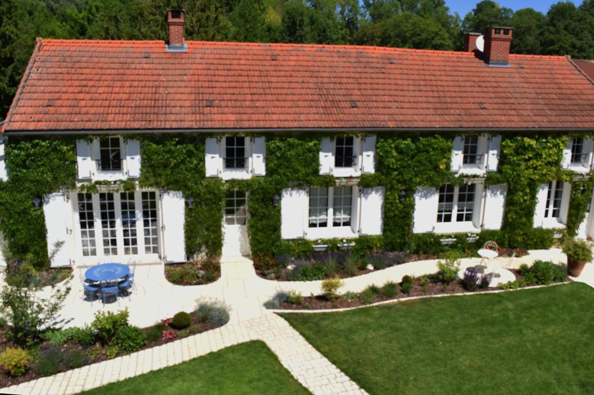 โอ เพร ดู มูแล็ง Bed & Breakfast Clamanges ภายนอก รูปภาพ